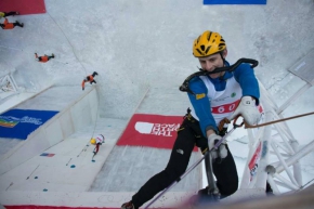 Харьковчанин завоевал серебро на Кубке мира по ледолазанию