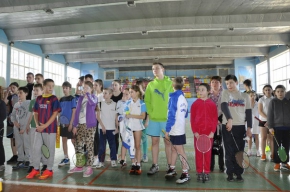 Первый игровой день Харьковской школьной бадминтонной лиги 2015