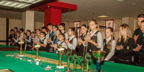 Харьковские спортсмены приняли участие в первом этапе кубка Украины по бильярду среди юниоров, юношей и девушек