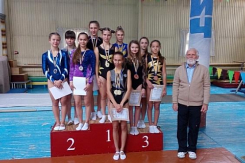 Юные харьковчане завоевали медали чемпионата Украины по прыжкам на батуте