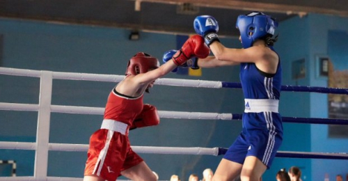В Харькове стартовали Кубок и Чемпионат Украины по боксу среди женщин