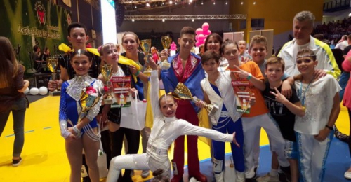 Харьковские спортсмены победили на Кубке мира по акробатическому рок-н-роллу