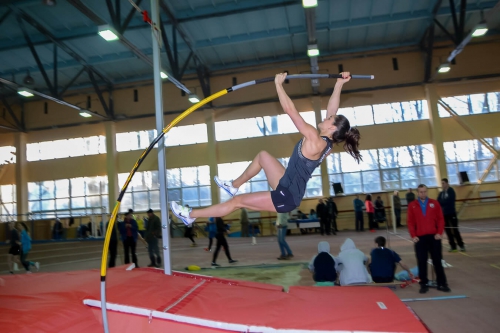 Харьковчане успешно выступили в чемпионатах Украины среди взрослых и молодежи в помещении по легкой атлетике