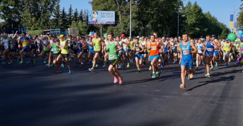 Українські спортсмени пробігли марафон на честь визволення Харкова