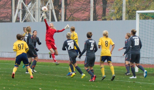 Жилстрой-1 победил Жилстрой-2 и вышел в четвертьфинал Кубка Украины по футболу