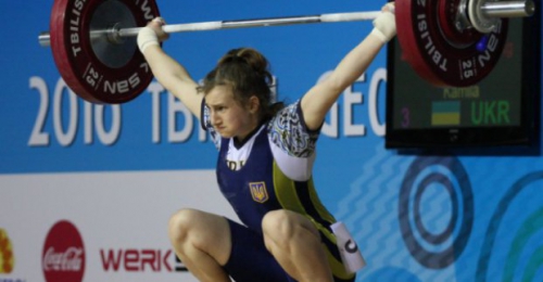 Харьковская тяжелоатлетка успешно выступила на Кубке в Таиланде