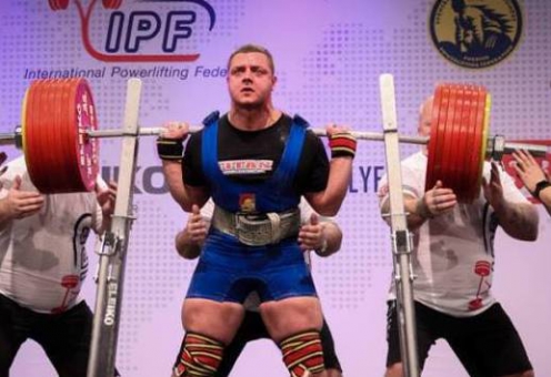 Сергей Белый с мировым рекордом выиграл чемпионат Европы