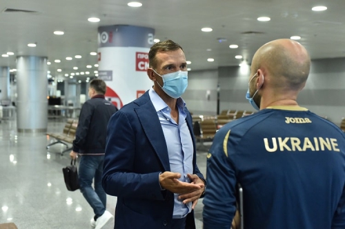 Национальная сборная Украины по футболу прибыла в Харьков на сборы