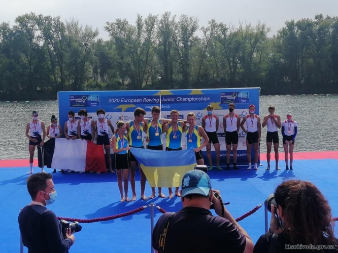 Харьковские гребцы признаны лучшими спортсменами месяца за победу в Сербии