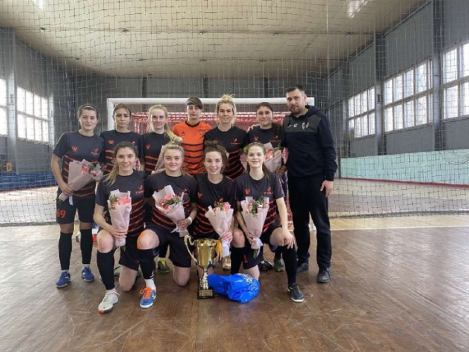 Харьковские студентки - чемпионки Украины по футзалу