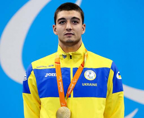 Харьковский паралимпиец выборол титул сильнейшего пловца континента