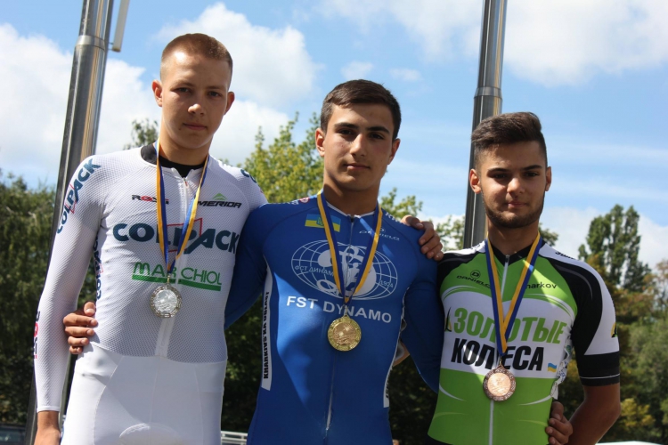 Харківські велосипедисти вибороли 18 медалей ЧУ