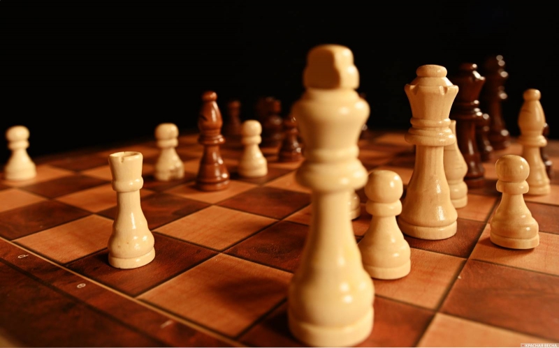 Ушенина и Коробов участвуют в командном ЧЕ по шахматам