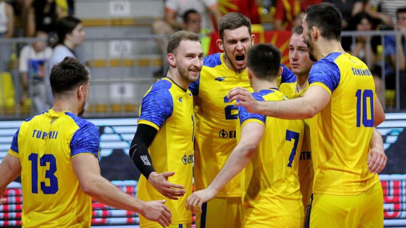 Украина одержала шестую победу подряд и рекордно выиграла групповой раунд Золотой Евролиги по волейболу