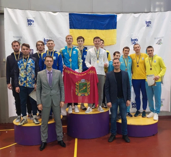 Харківʼяни виграли командний турнір ЧУ з фехтування
