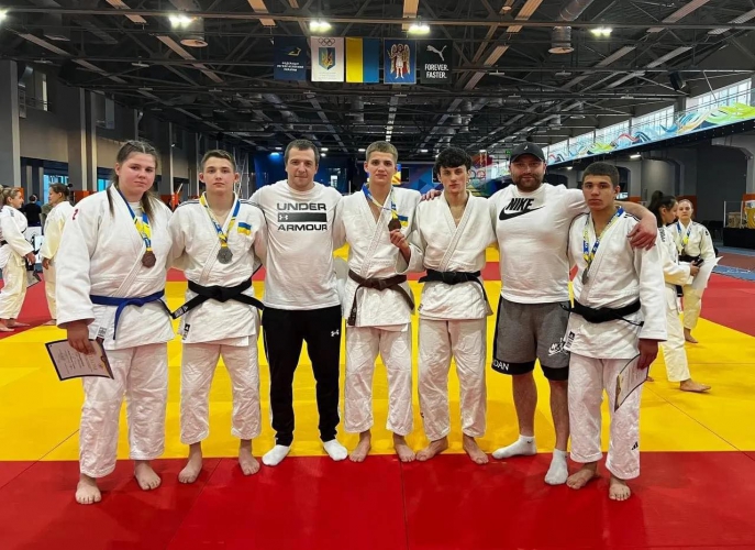 �������� �������� � ������� ����� ������ � �����