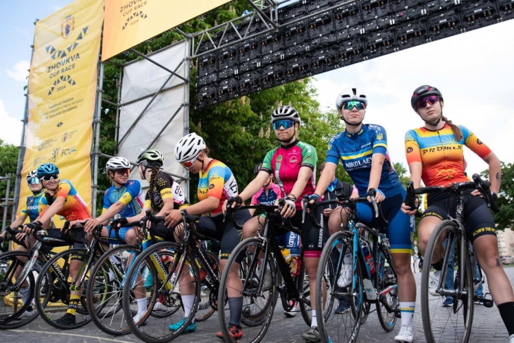 �������� ������������� ����� ������ � �� �� ����