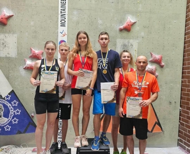 ������ ������� ������ �� ����� ������ � �����������