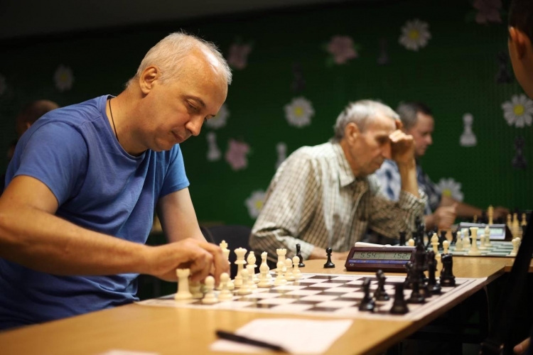 ��������� ���������� ����� � ����� ���������� ������� ������ ������������, ����������� ��������� �� �������� ������������ �i���-����� �������