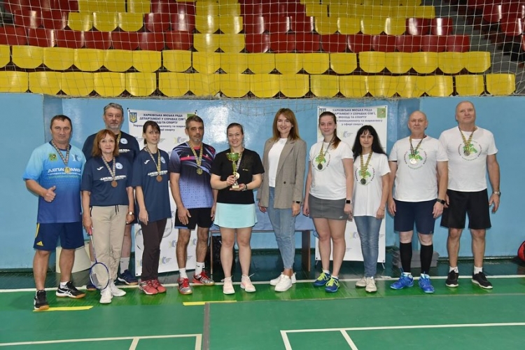 ��������� ���������� ����� � ��������� ���������� ������� ������ ������������, ����������� ��������� �� �������� ������������ �i���-����� �������