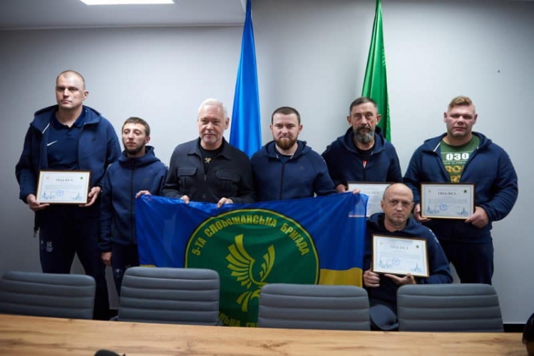 ̳����� ������ ���� ������� ��������� ����������� � ���������, �� �������� 11 �������, 11 ������ �� �'��� ��������� ������� �� ���������� ��������� � ����������