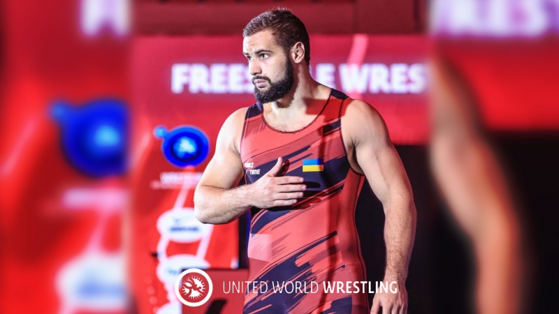 ���������� ������ ������� ����� ��������� ������� � ��������� ������ ��������� ���� U-23 � ������ (�������)