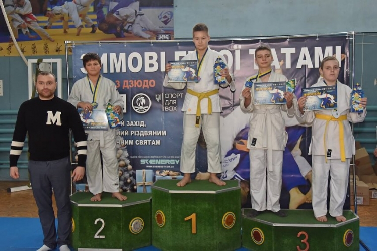 � ������ �������� �������� � ����� ������ ���� ����쳻