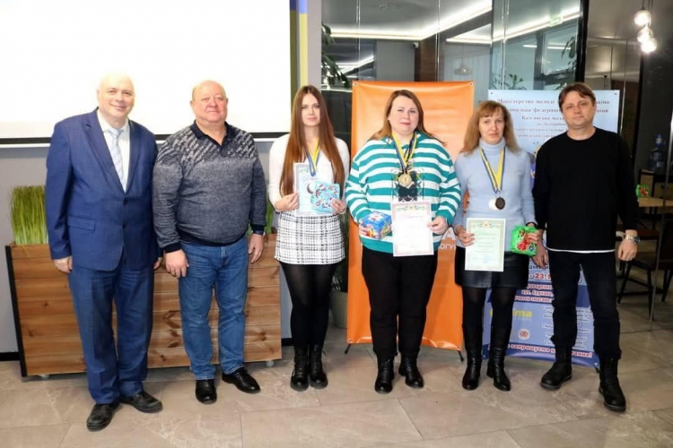 �����'���� ��������� �� �� � �����