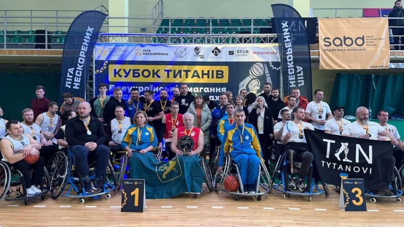 �����'��� � ��������� �������������� ������� �� ������ �������