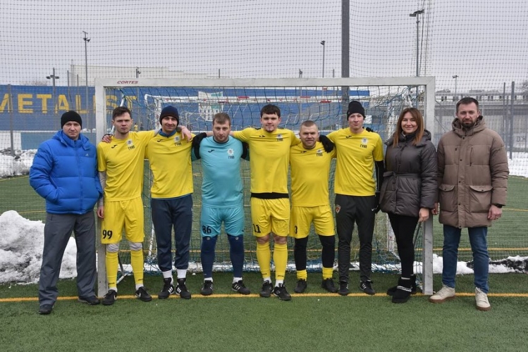 � ������ ��������� �������� ���� � ����������