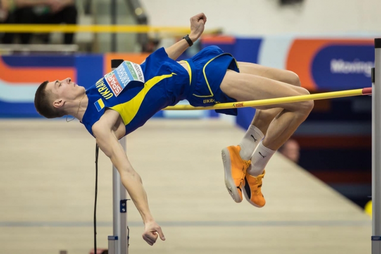 ����� � ����� ��������� ������ � �������� � ������ ����� ������� �� ���������� ������ � ���������