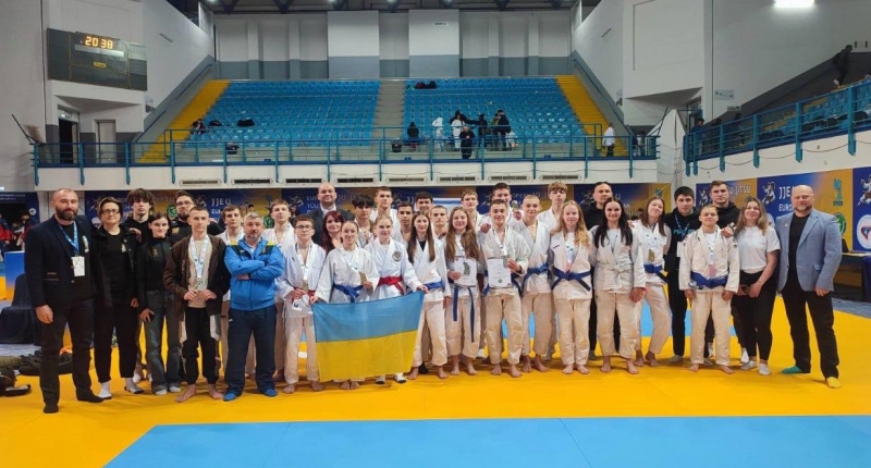 ����� ������ ����� ���� ���������������� ���� �� �������� ������ � ����-������ ����� ������ �� ������