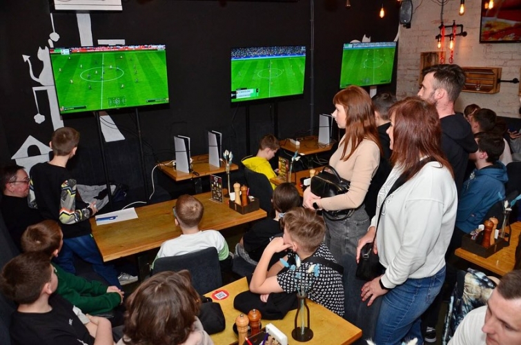 ʳ������������� ������: ������ ������� ��������� � FC25 �� PS5