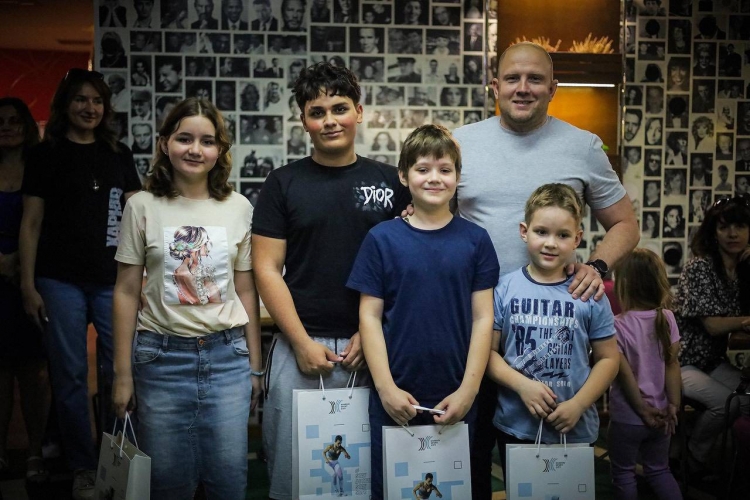 ��� ���� �� ����������� ���� ������� ���������-����������� ����� �˳��, �����!� 