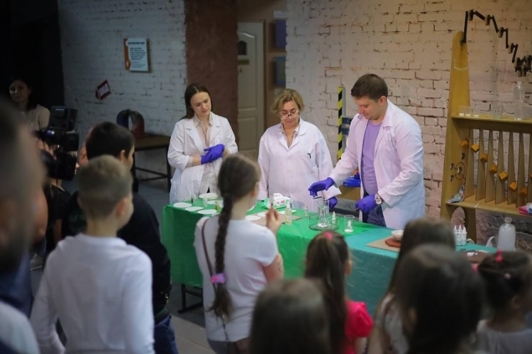 ����� � �� ������! � ������ ������� �������� ��������� ����� �����