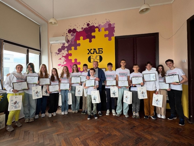 � ������ ��������� �������� �� �������� � ������ � � ���������� �� ������������� �� ������������� ����