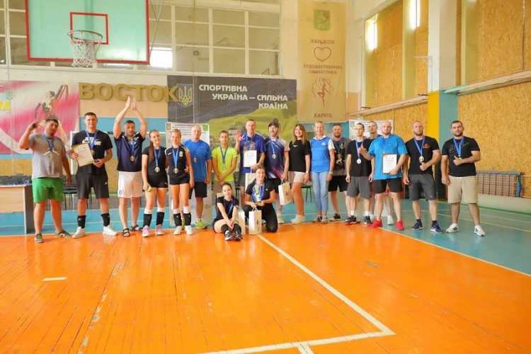 ���������� � ĳ�: ���������� ������ � � ������ �������� �������� � ��������� ����� ���������