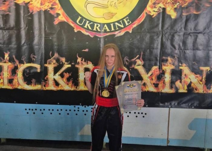 �����'���� ������ ���������� � �������� �������� ����� ���� � ���������� ������