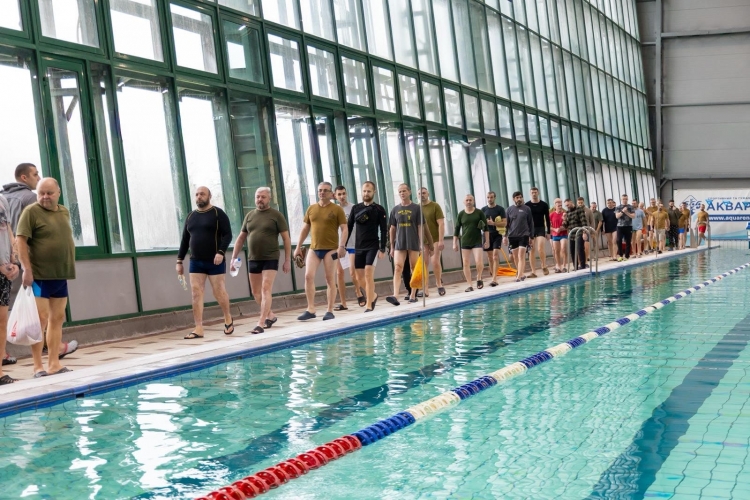 � ������ ������� �������� � �������� ����� ������������������