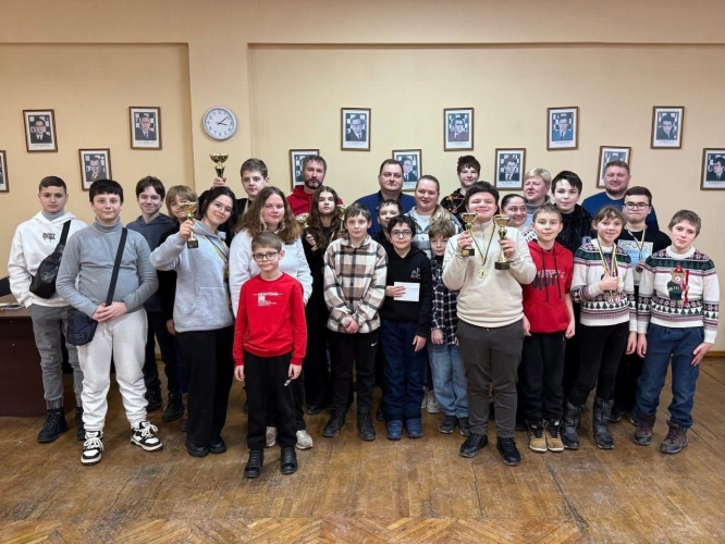 � ������ ������� ������� �������� U16 